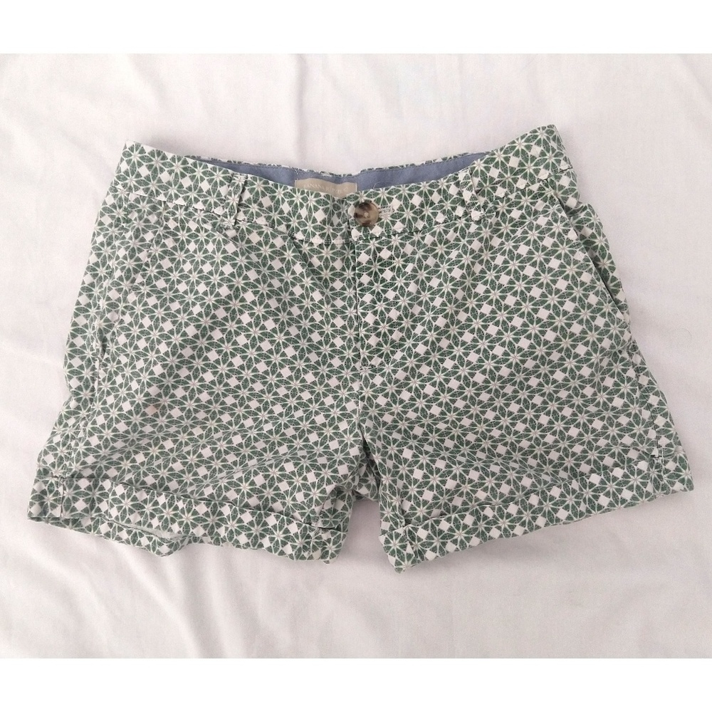 Banana Republic Shamrock Chino Shorts Size 6